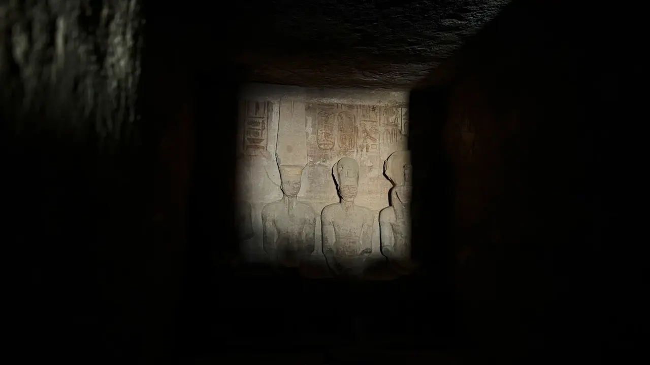 Bagian Dalam Kuil Ramses II, Mesir (AP/Mohammed Salah)