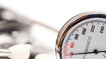 Cara Mengukur Tekanan Darah Secara Mandiri di Rumah agar Hasil Valid