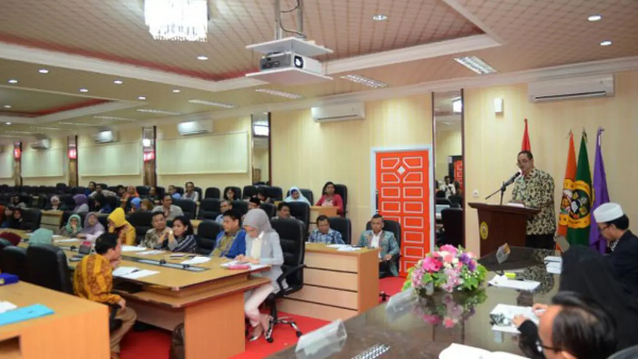 Ini bertujuan agar tidak ada jarak standar nasional yang terlalu jauh antara Perguruan Tinggi di Indonesia