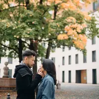 Dua bulan setelah berjalan menjalani program kehamilan, bintang film Air Terjun Pengantin itu juga belum menunjukkan ada tanda kehamilan. Hal itu membuat Tyas khawatir. (Instagram/raidensoe)