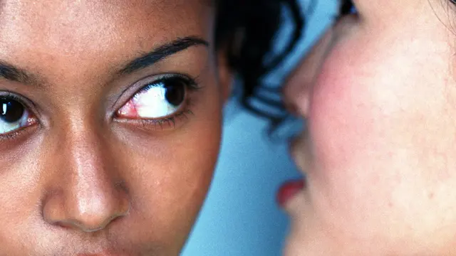 [Bintang] Penuh Kepalsuan, 3 Zodiak Ini Bisa 'Tusuk' Teman dari Belakang