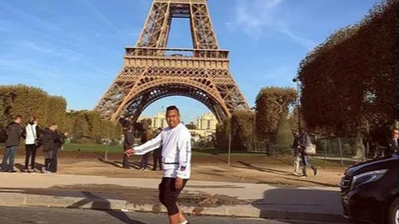 Hobi Jalan-Jalan ke Luar Negeri