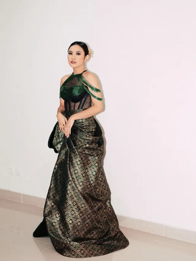 Detail penampilan Mahalini