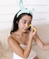 Color corrector biasanya diaplikasikan sebelum menggunakan produk complexion (Sumber: Pexels.com)