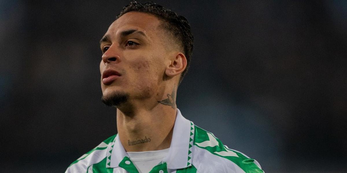 Demi Real Betis, Antony Siap Tunggu Hingga Deadline Day!