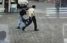Aksi Heroik Terekam Kamera, Satpam Ini Sekuat Tenaga Gagalkan Maling Motor