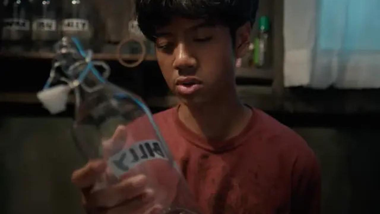 Selain Tony Sukaharta, Ini 6 Tokoh Penting Film Keluarga Super Irit Dibintangi Dwi Sasono dan Widi Mulia