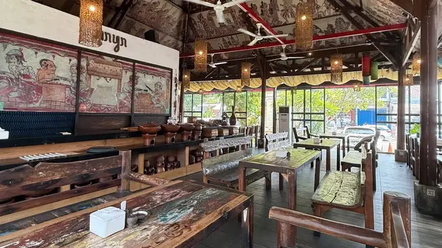 Smarapura Traditional Resto