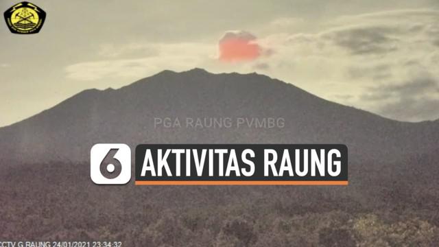 Gunung Raung di Jawa Timur kembali tunjukkan aktivitas vulkanik. Minggu (24/1) malam kamera pemantantau rekam semburan asap vulkanik disertai cahaya material lava pijar.
