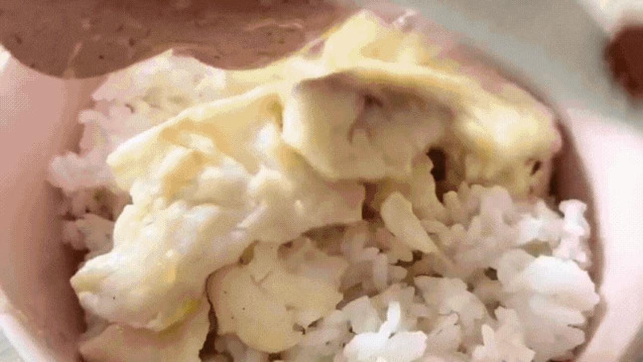 Cara Memasak:<br><br>1. Bumbui ikan tilapia dengan garam dan lada kemudian istirahatkan 30 menit supaya bumbu meresap.<br>2. Goreng ikan tilapia dengan menggunakan UB, hingga matang.