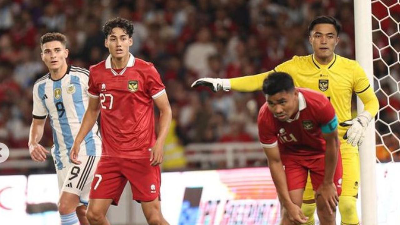 Kluivert Akan Panggil 27 Pemain Timnas Indonesia untuk Lawan Australia dan Bahrain: Rafael Struick Menghilang