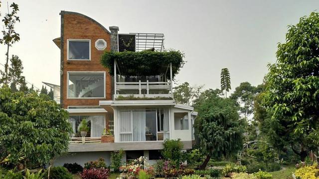 Potret Rumah Mewah Mark Sungkar. (Sumber: Instagram/@marksungkar)