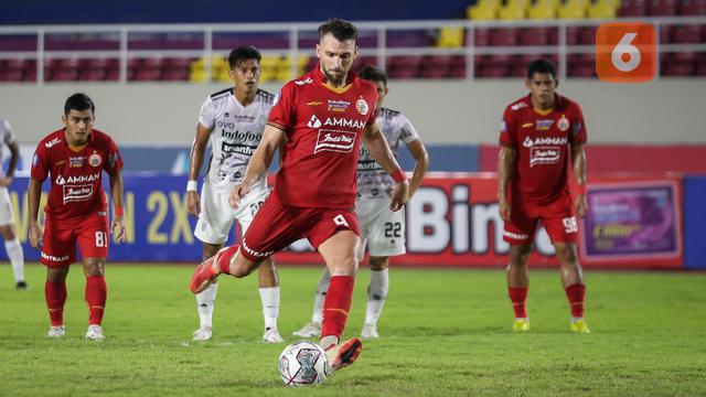 Foto: Hasil BRI Liga 1, Persija Jakarta Gagal Eksekusi Penalti dan Bali United yang Banyak Buang Peluang