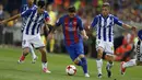 Lionel Messi menggiring bola saat laga Final Piala Raja Spanyol (Copa del Rey) 2016-2017 di stadion Vicente Calderon, Spanyol, Minggu (28/5). Kemenangan atas Alaves mengukuhkan status sebagai tim pengoleksi gelar terbanyak di ajang tersebut (AP Photo)