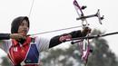 Pepanah Indonesia, Diananda Choirunisa, saat pemusatan latihan jelang Asian Games XVIII di Lapangan Panahan Senayan, Jakarta, Rabu (6/6/2018). Cabang panahan menargetkan satu medali emas pada Asian Games. (Bola.com/Vitalis Yogi Trisna)