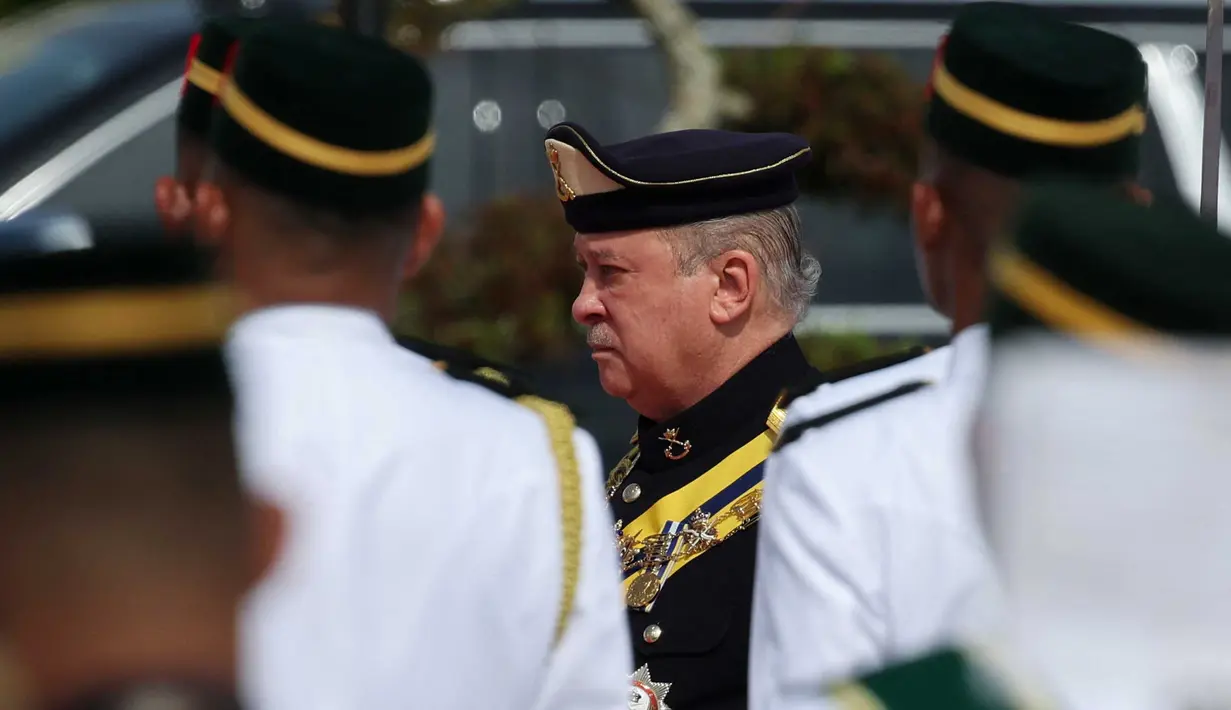Sultan Ibrahim Sultan Iskandar dari Johor dilantik menggantikan Sultan Abdullah dari Pahang. (HASNOOR HUSSAIN/POOL/AFP)