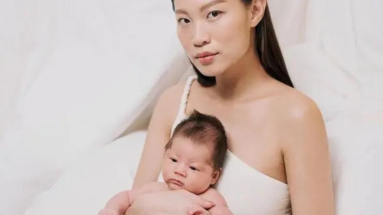 Makin Cantik dan Ramping, 6 OOTD Patricia Gouw Usai Sebulan Melahirkan Anak Pertama
