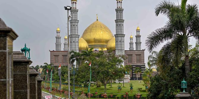 Volume 27: Mewah dengan 168 Mahkota Emas - Story Liputan6.com