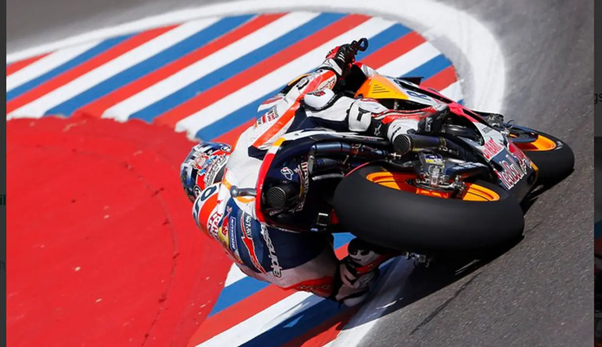 Dani Pedrosa berada di posisi kedua pada sesi latihan bebas kedua (FP2) MotoGP Argentina di Sirkuit Autodromo Termas de Rio Hondo, Jumat (1/4/2016). (Bola.com/Twitter)