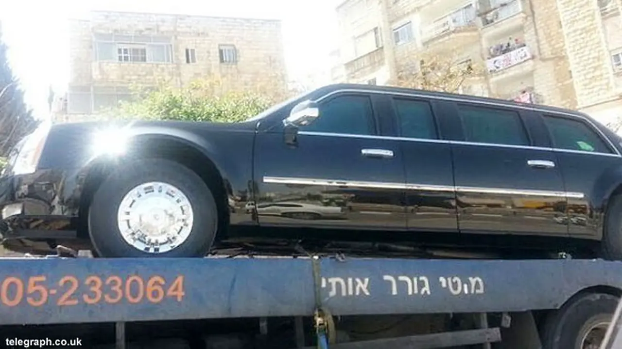 obama-limo130321b.jpg