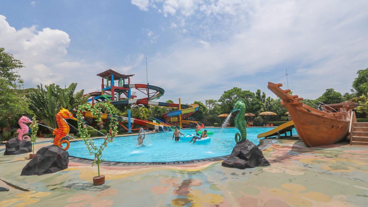 5 Wahana Seru di Grand Puri Waterpark