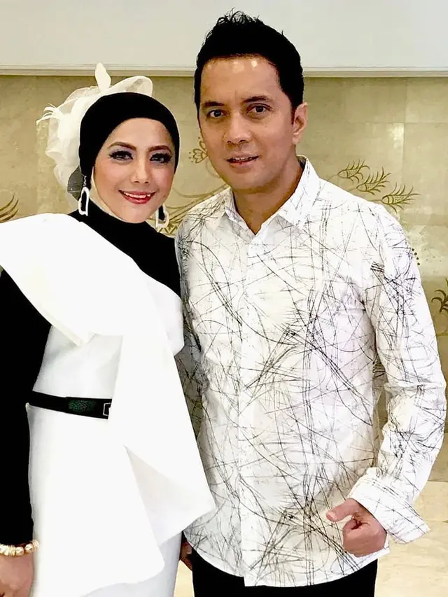 Lagunya Kembali Viral, Ini 6 Potret Fatur dan Nadila Pasangan Duet Era 90-an