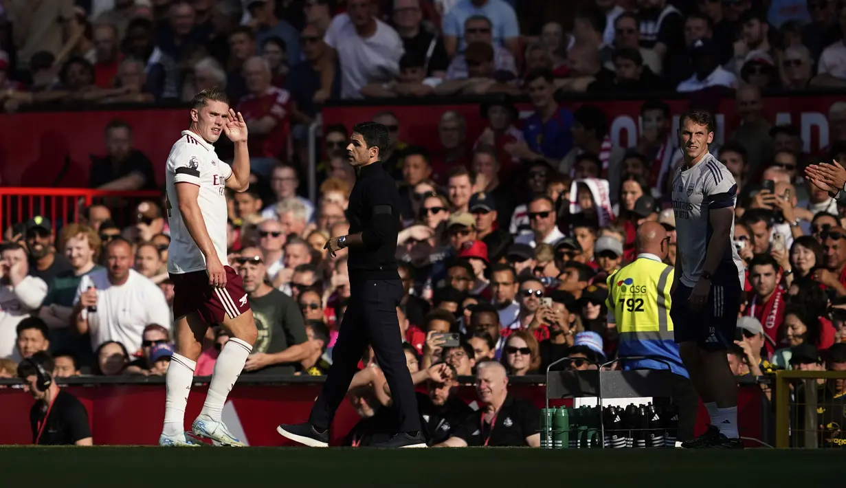 Gyokeres kemudian digantikan oleh Kai Havertz pada menit ke-60 pada laga yang berakhir dengan kemenangan 1-0 Arsenal. (AP Photo/Dave Thompson)