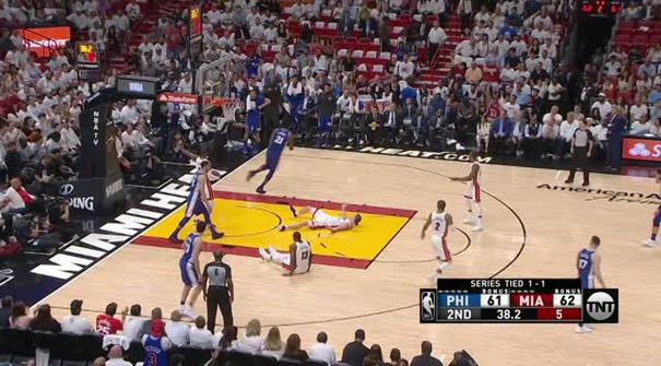 Berita video game recap NBA 2017-2018 antara Philadelphia 76ers melawan Miami Heat dengan skor 128-108.