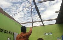 Puting Beliung Bintan: Tiga Rumah Warga Rusak Dihantam Angin Kencang, BPBD Imbau Waspada Cuaca Ekstrem