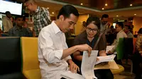 Setelah melihat langsung, Jokowi mengaku tidak puas dengan pelayanan pihak BKPM soal izin yang tidak praktis dan sangat makan waktu, Jakarta, Selasa (25/10/14). (Rumgapres/Agus Suparto)