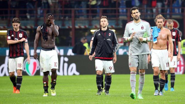 AC Milan Melempem Di Hadapan Napoli