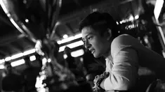 Pebalap Nasional, Rio Haryanto saat memberikan keterangan pers di Bandara Soekarno-Hatta, Cengkareng, Tangerang, Rabu (2/11/2015). (Bola.com/Nicklas Hanoatubun)