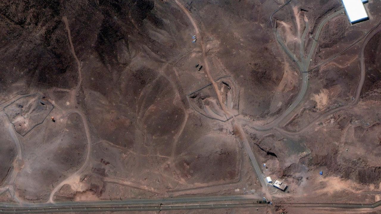 Foto Citra Satelit Bocor, Iran Lanjutkan Aktivitas di Fasilitas Nuklir Fordow Usai Diserang AS