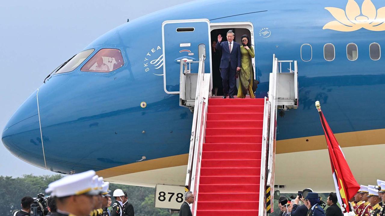FOTO: Kunjungan Kenegaraan Sekjen Partai Komunis Vietnam To Lam, Disambut Menteri Trenggono