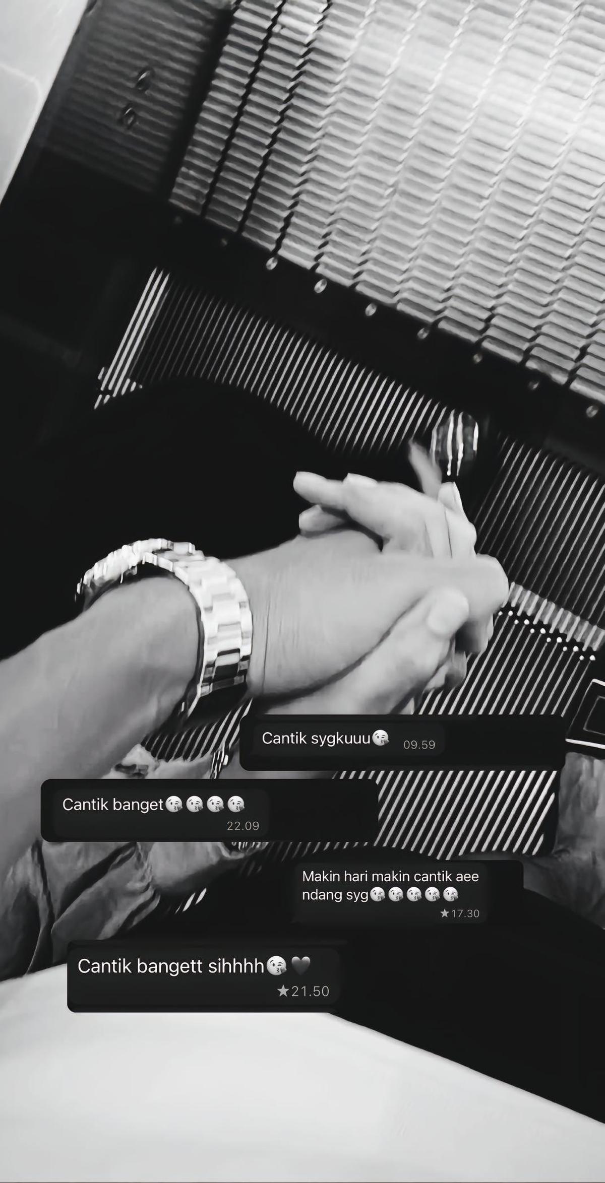Jarang Pamer Kemesraan, Rizky Ridho Ternyata Bucin dan Perhatian Pada Pasangan