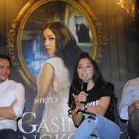 Nikita Willy saat hadir dalam peluncuran teaser film Gasing Tengkorak di Metropole XXI, Cikini Jakarta Pusat, Rabu (2/8/2017). (Nurwahyunan/Bintang.com)