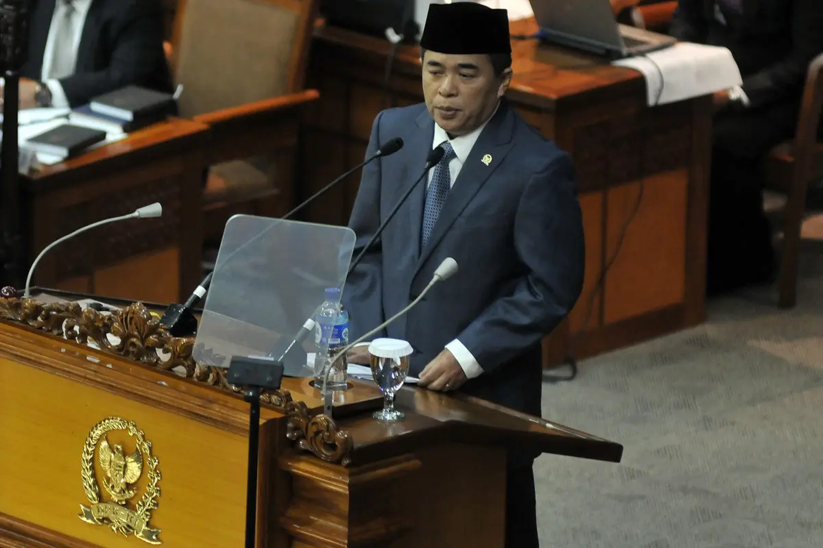 20160406-200 Anggota DPR Bolos Rapat Paripurna-Jakarta