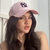 (Sumber: Instagram @davinaakaramoy)