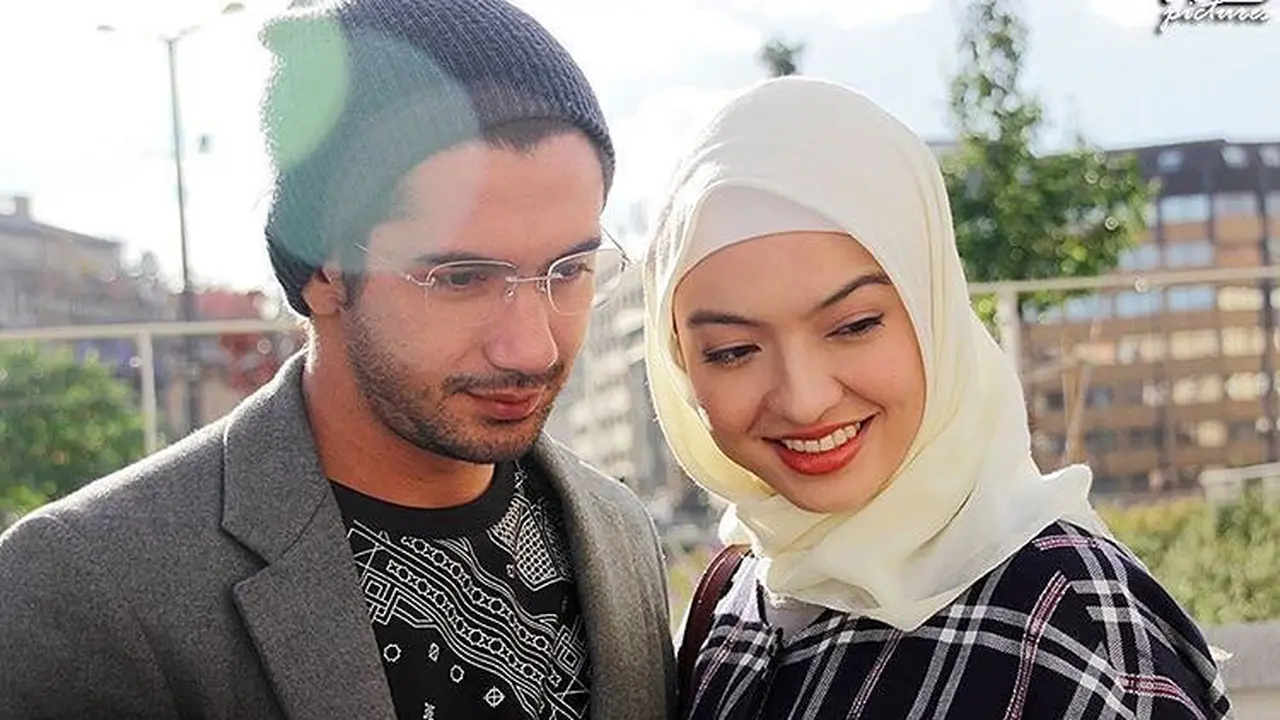 Cuplikan film Surga yang Tak Dirindukan 2