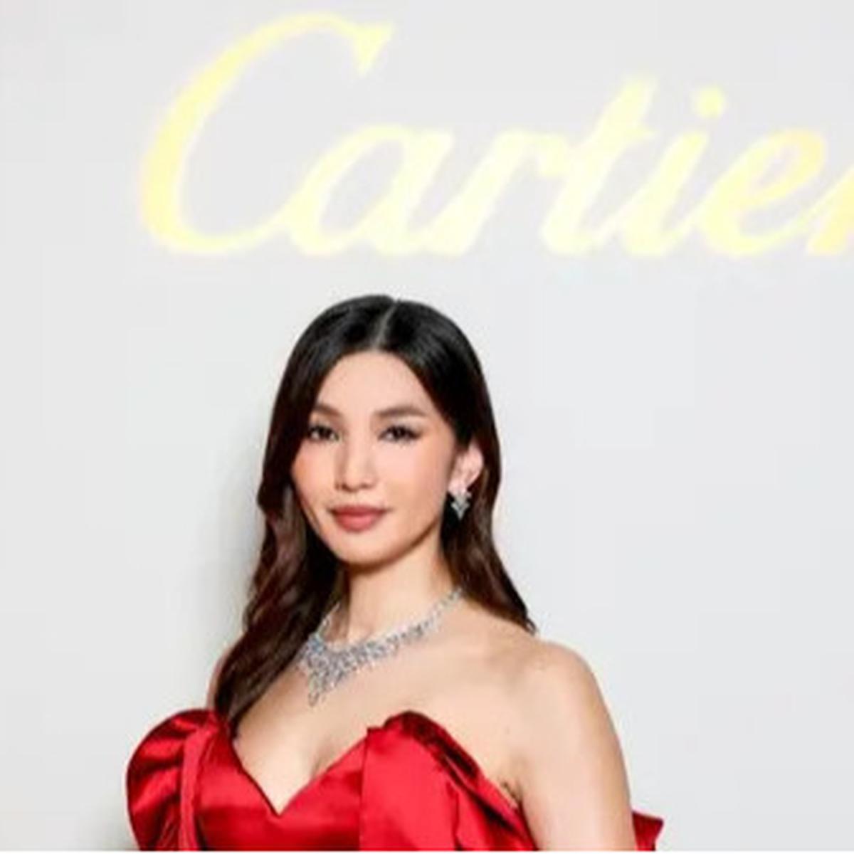 Potret Byeon Woo Seok dan Gemma Chan Tampil Bak Prince &amp; Princess di Cartier Nature Sauvage Gala