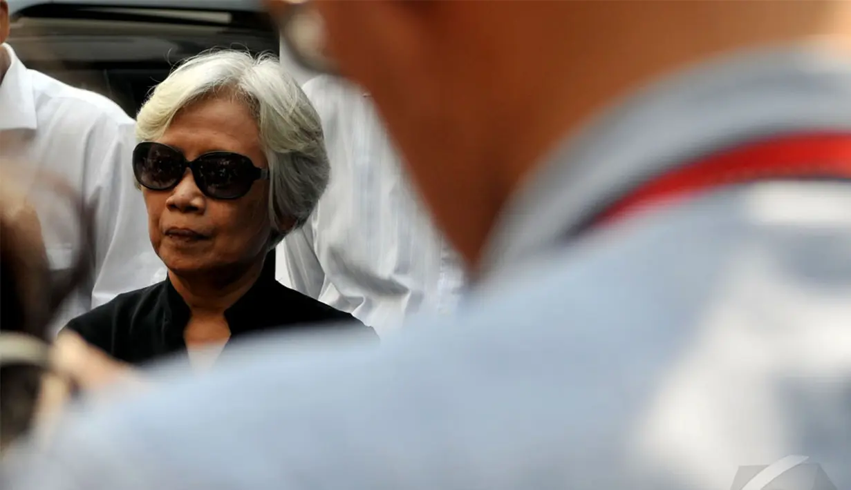 Koalisi Menolak Lupa dan Korban Pelanggaran HAM bersama keluarga korban penculikan mengatakan tidak ingin dipimpin oleh presiden dengan masa lalu yang kelam, Jakarta, Senin (26/5/2014) (Liputan6.com/Johan Tallo)