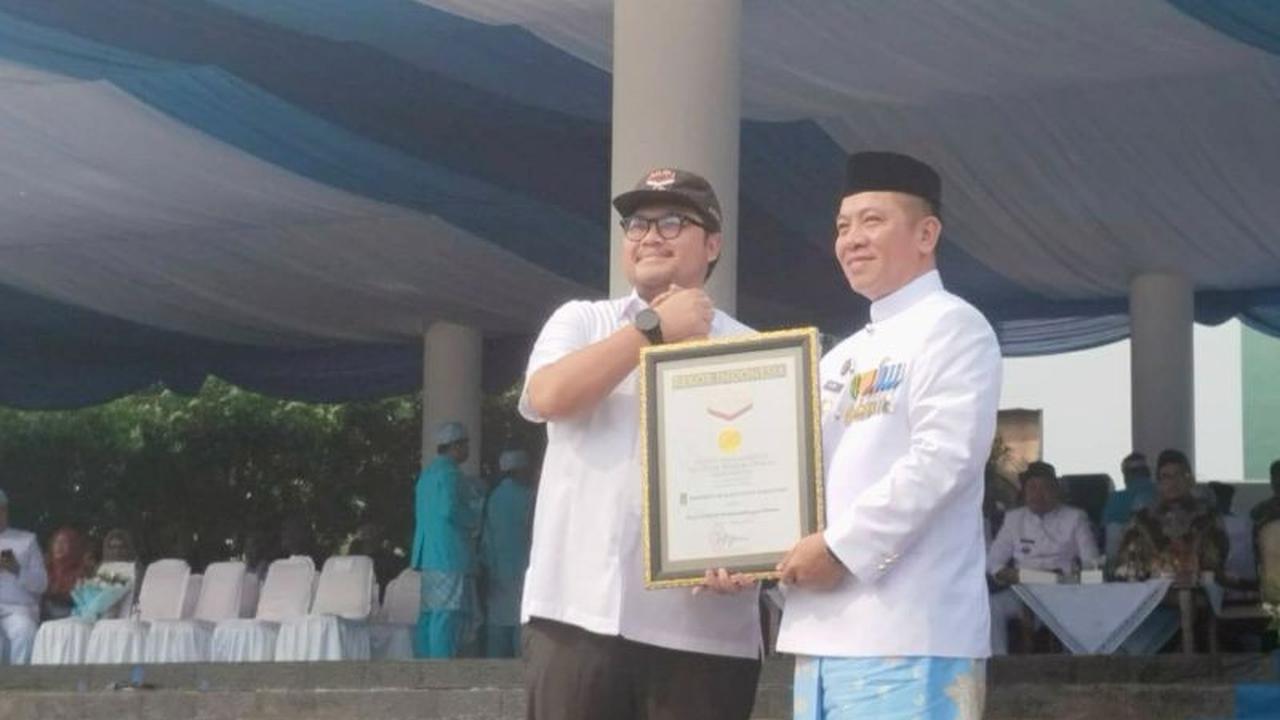 Pecahkan Rekor MURI, Bazar UMKM Terlama Karawang Sukses Gelar Transaksi Rp2,4 Miliar Selama Dua Pekan