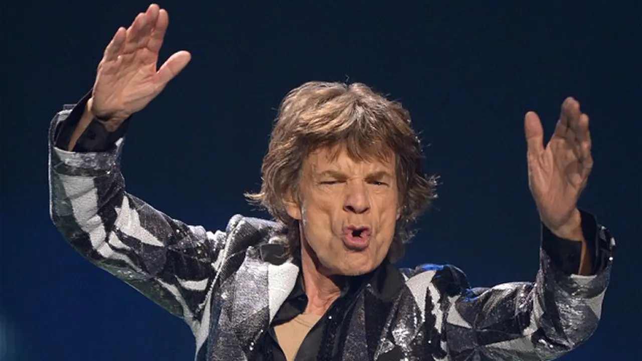 Mick Jagger Penyebab Kekalahan Telak Tim Brasil?