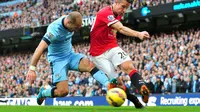 Januari, MU Bakal Tentukan Nasib Van Persie