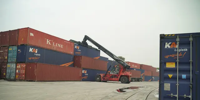 KAI Logistik Angkut 7,7 Juta Ton Barang per April 2025