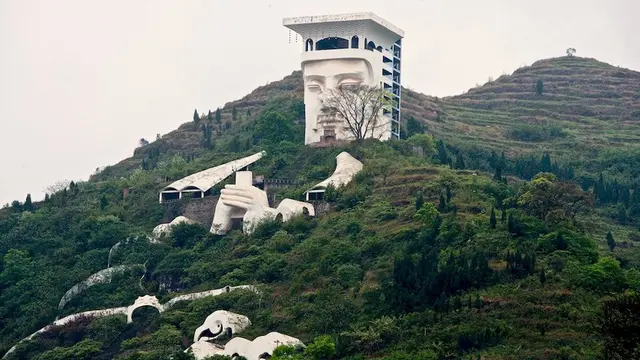 7 Tujuan Wisata Paling Misterius di Dunia Ini Bikin Geleng Kepala