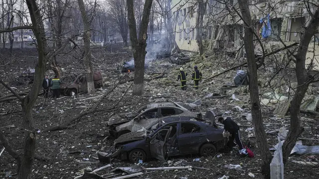 Serangan Udara Rusia Hancurkan Rumah Sakit Bersalin di Ukraina