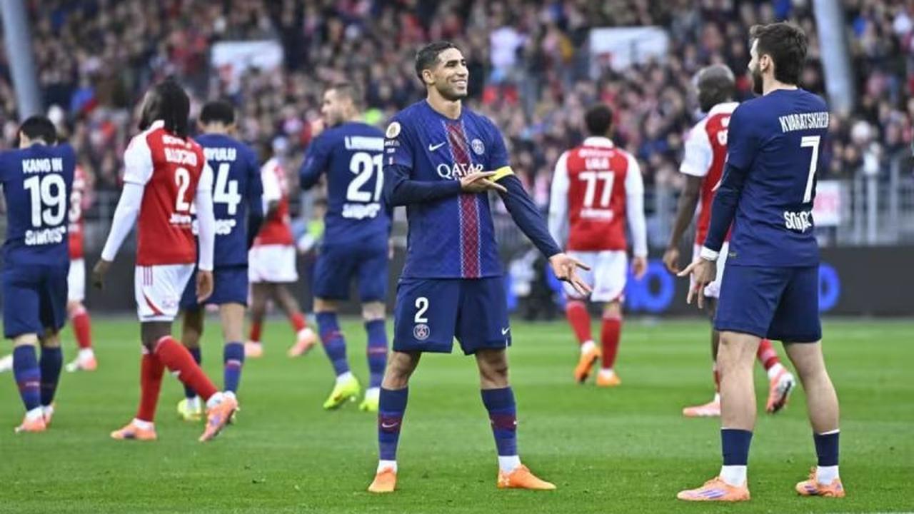 Dua Gol Cepat Achraf Hakimi Bawa PSG Puncaki Klasemen Ligue 1 Usai Kalahkan Brest 3-0