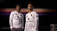 Manchester United Rilis Jersey Tandang 2025/2026, Warna Putih dan Tampilkan Nuansa Klasik Edisi 1992
