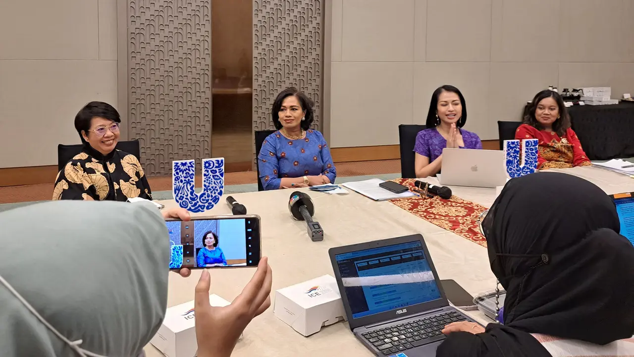 Presiden Direktur Univeler Indonesia Ira Noviarti dalam Rapat Umum Pemegang Saham Tahunan (RUPST) yang digelar di ICE BSD, Kabupaten Tangerang, Kamis (15/6/2022).